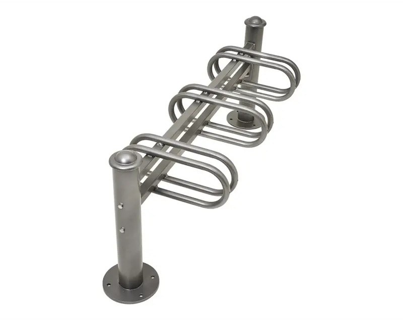 Die Abb. zeigt den Fahrradständer Province mit Ringkopf, 3 einseitigen Stellplätzen in Resorti-Grau.
