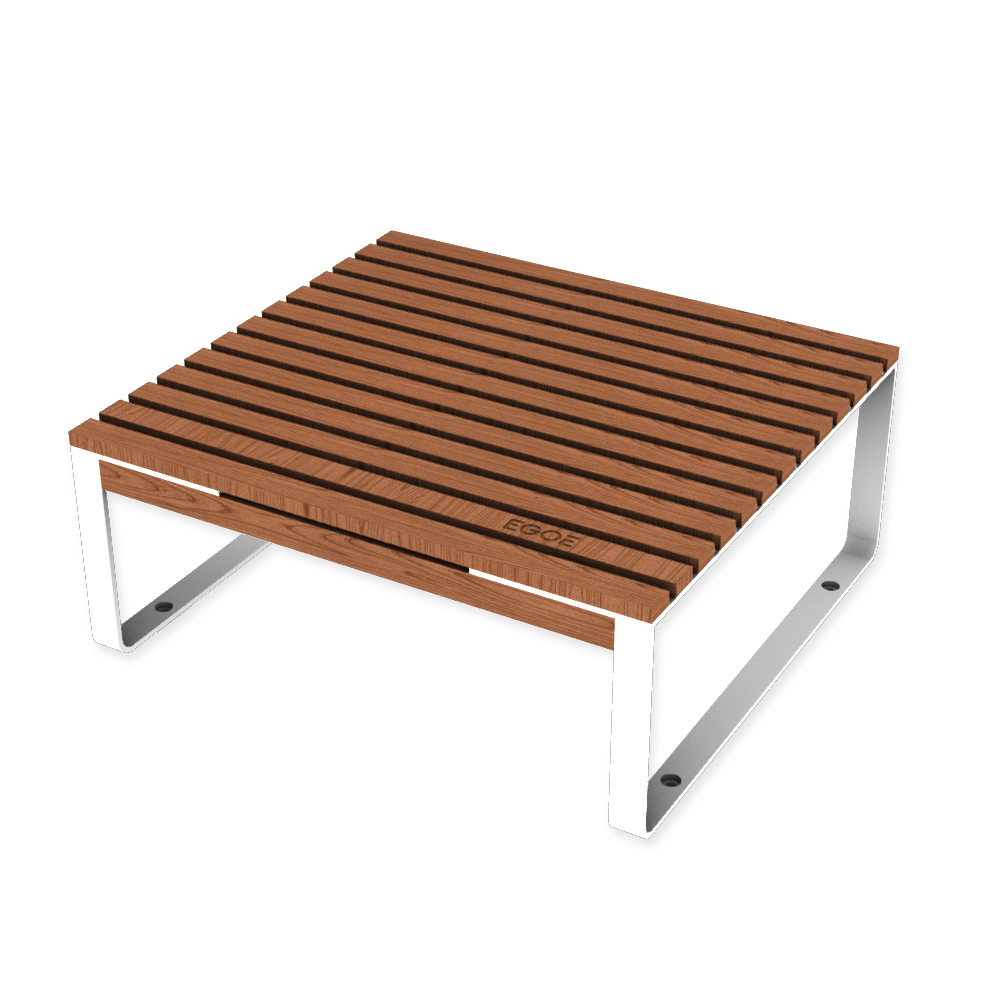 Die Abb. zeigt den EGOÉ Outdoor Lounge-Tisch I1 in Reinweiß (RAL 9010) mit Jatoba geölt.