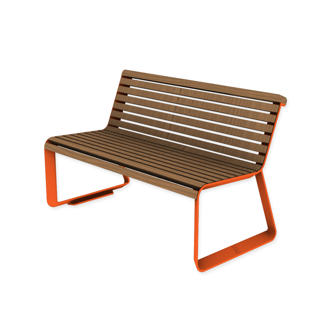 Die Abb. zeigt die EGOÉ Bank I2 profiliertes Aluminiumgestell in Hellrotorange (RAL 2008) mit Jatoba Natur.