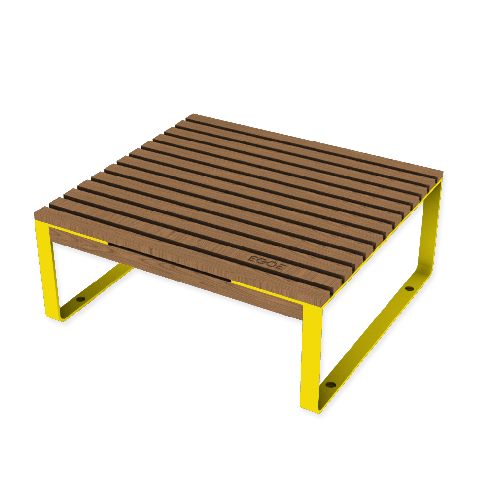 Die Abb. zeigt den EGOÉ Outdoor Lounge-Tisch I1 in Rapsgelb (RAL 1021) mit Jatoba Natur.